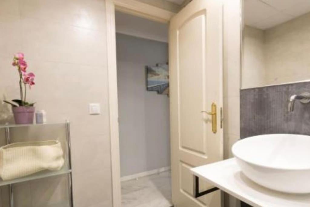 Apartamento Estaciones Cordoba Appartamento Esterno foto